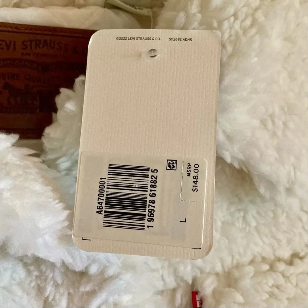 NEW Levi's Baby Bubble Sherpa Trucker Jacket Coconut Milk Cream Off White Size L - Picture 15 of 15